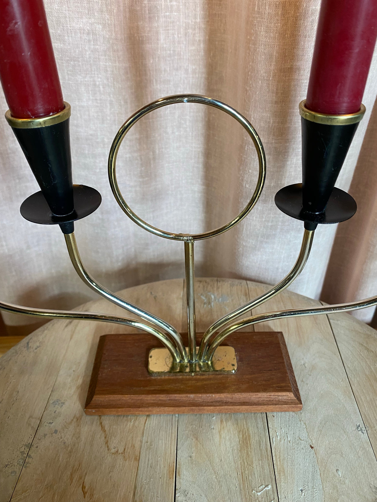 Adventsljusstake i mässing och teak