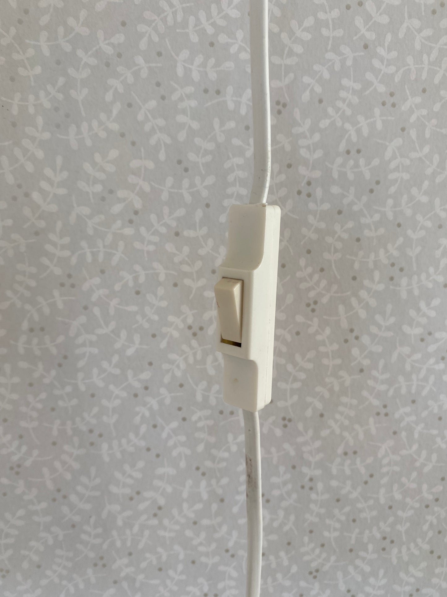Vägglampa i mässing