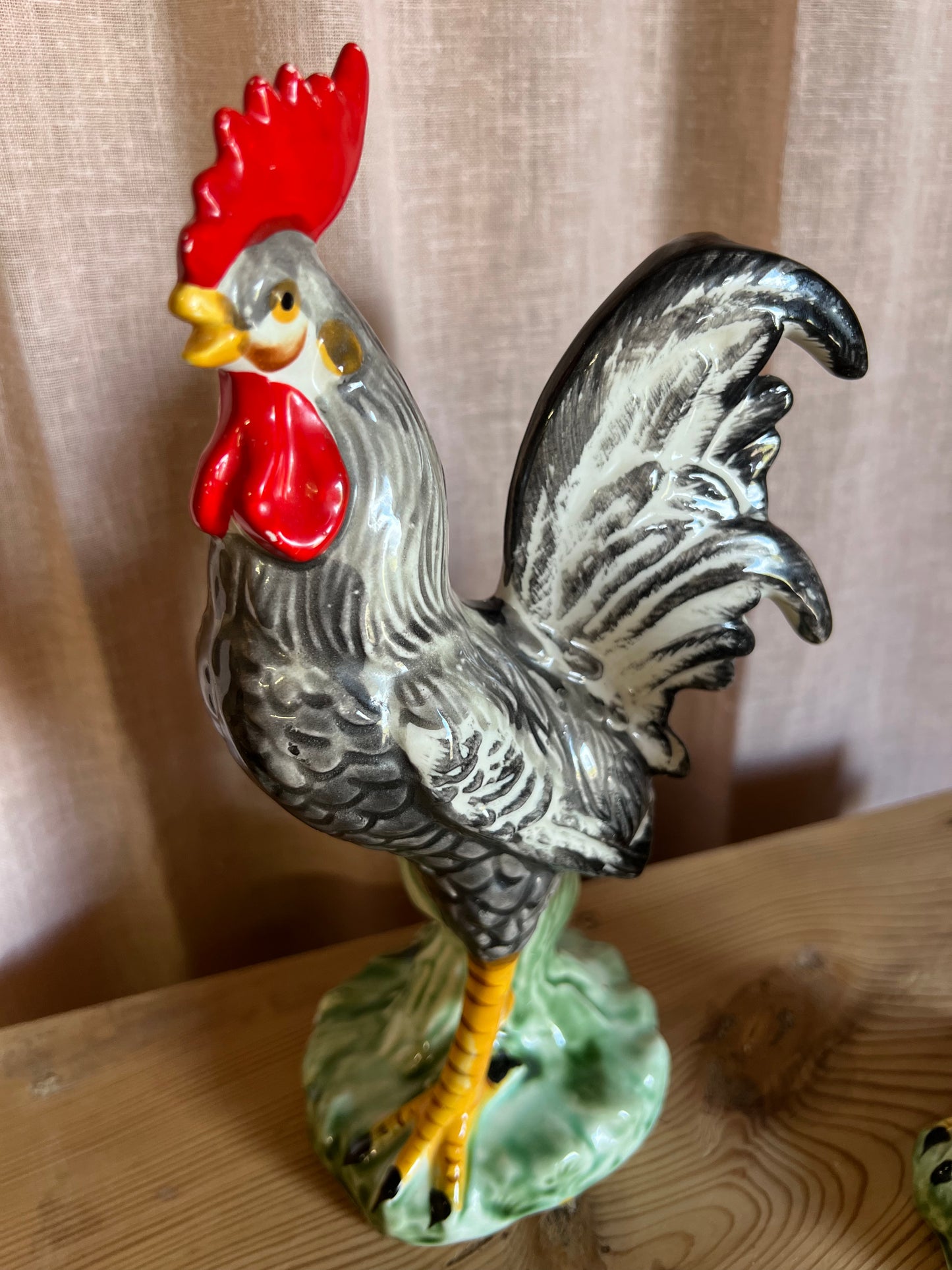 Paret tupp och höna i porslin