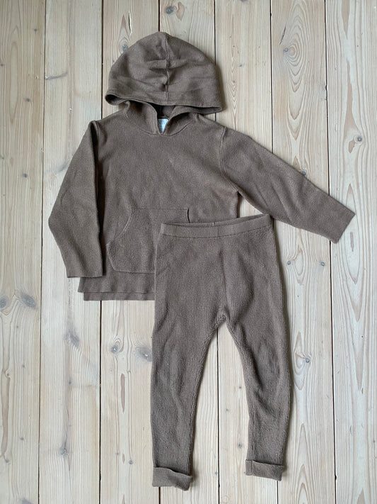 Mysigt set i brunt Zara i 98