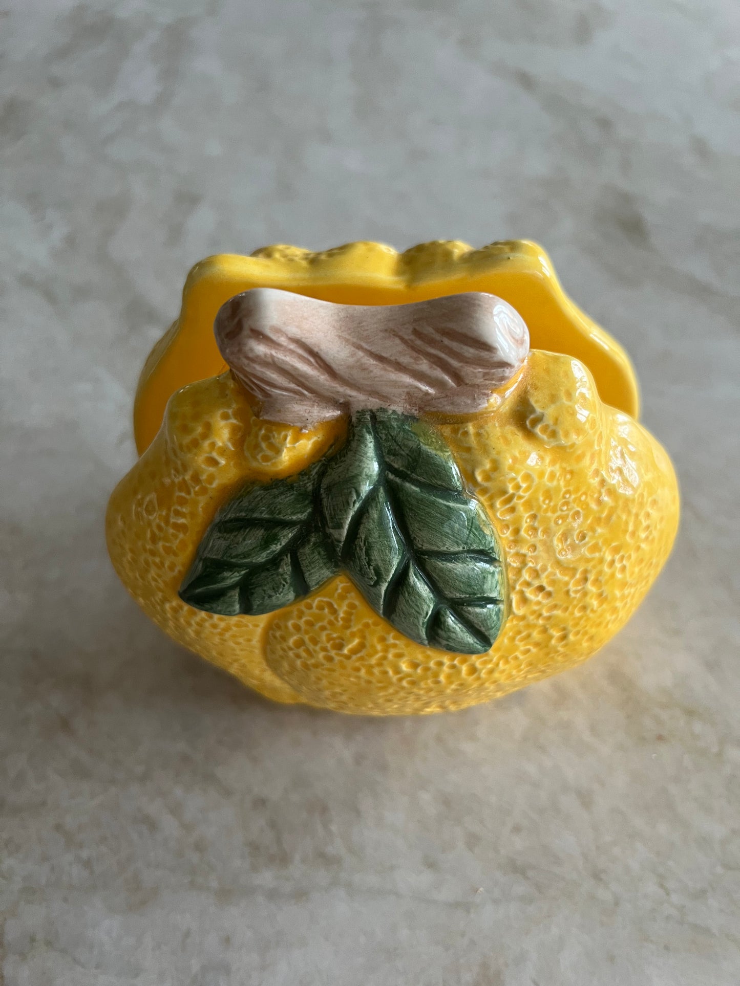 Servetthållare i porslin - citron