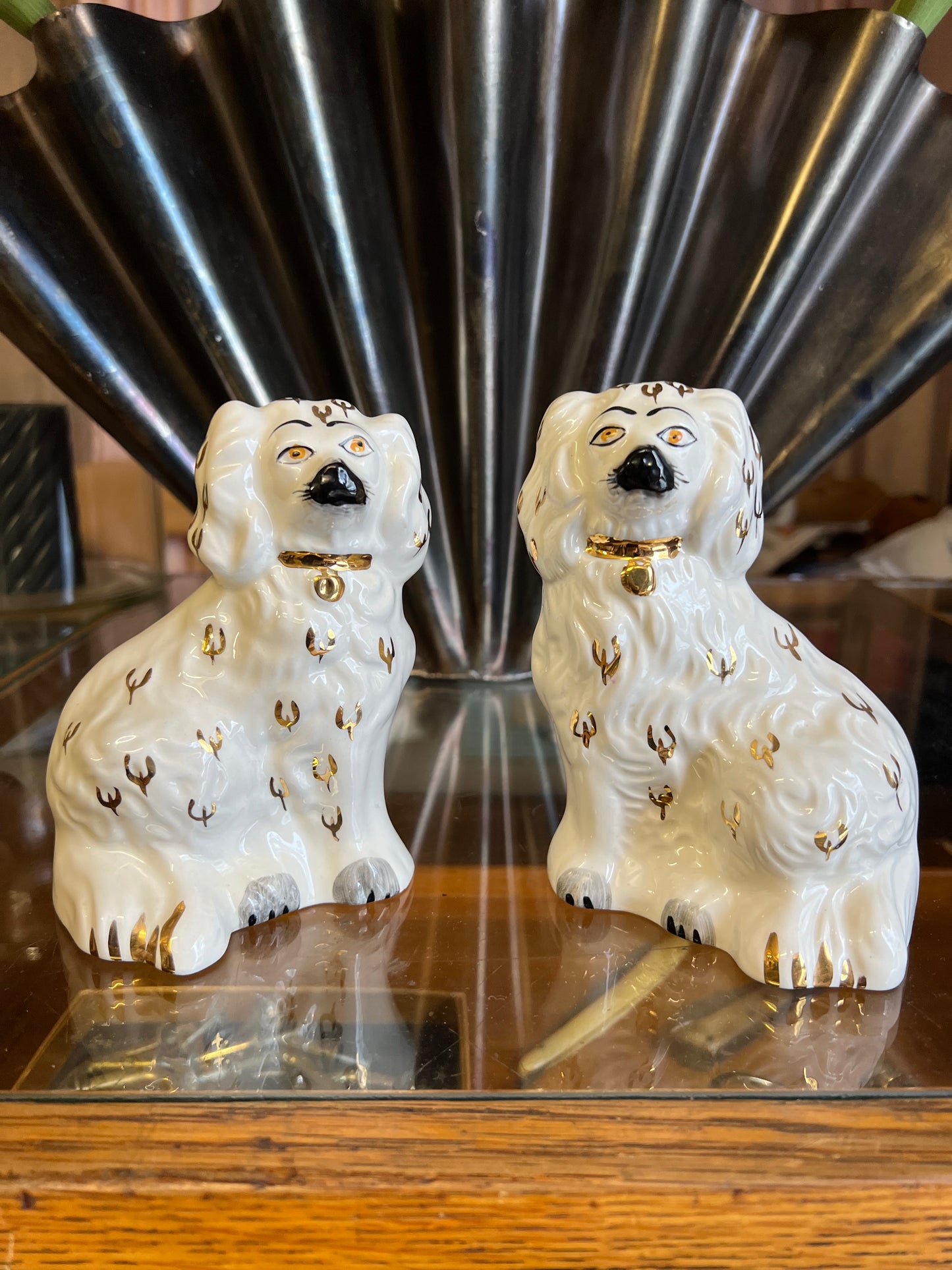 FIGURINER "Engelska Hundar" 1 par porslin, Beswick, England