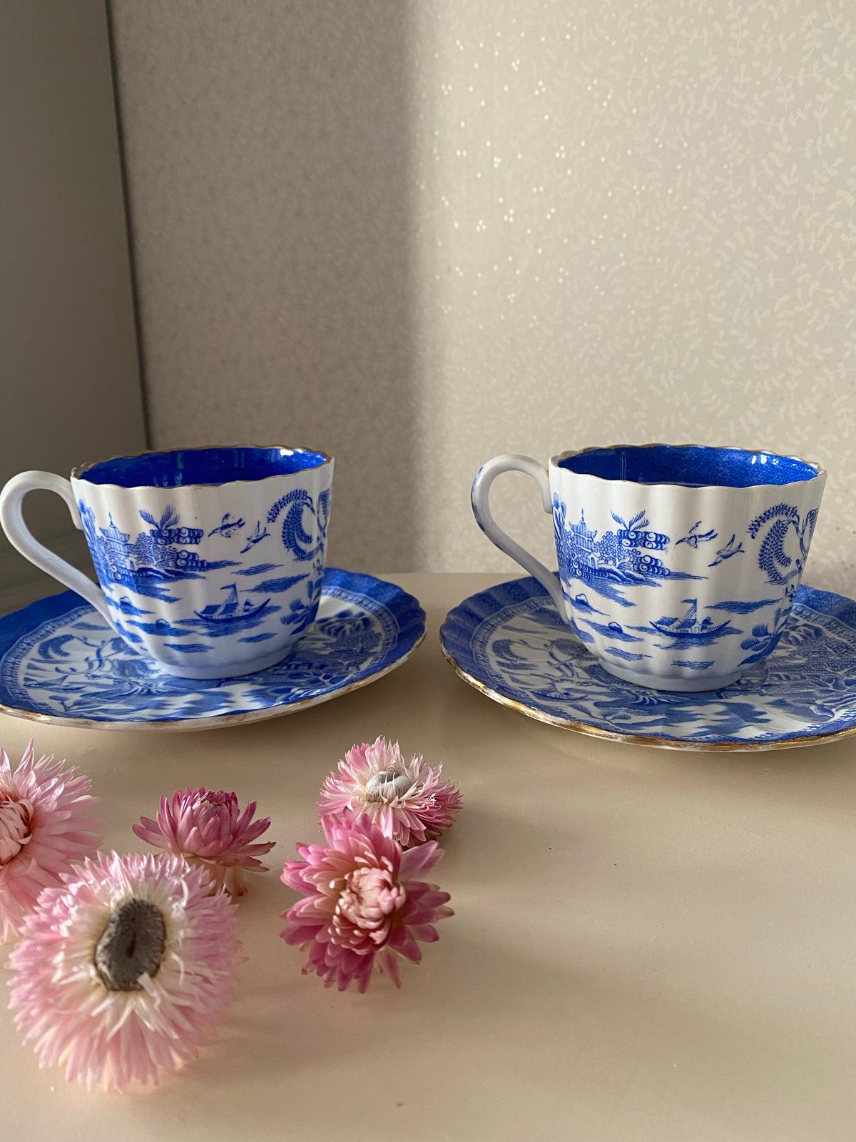 Paret kaffekoppar med fat - WILLOW Gustavsberg
