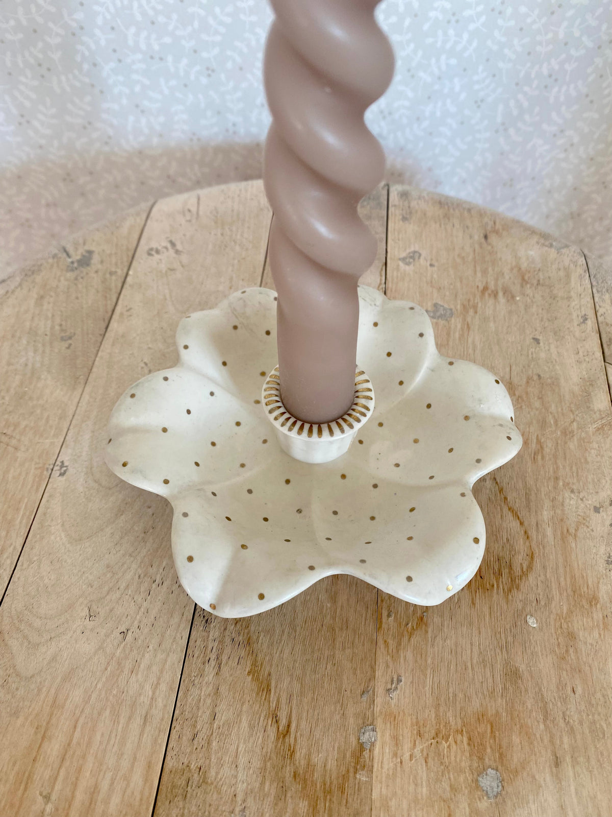 Guldprickig ljusstake - Gefle Sweden Arthur Percy