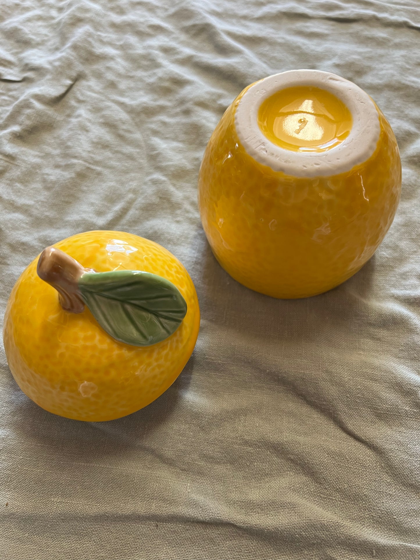 Citronskål med lock / ljus