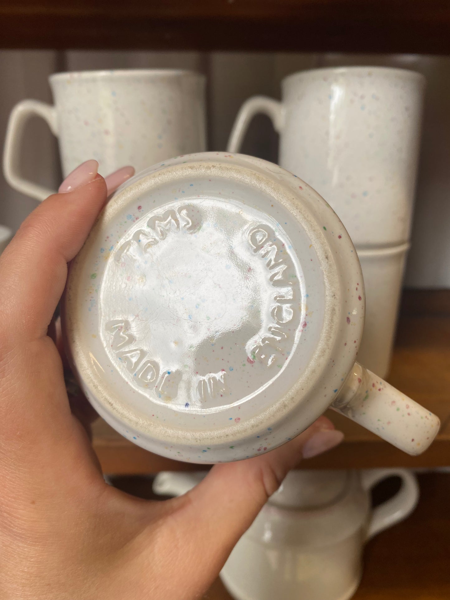 6st muggar med stänk i pastell - BARRATTS