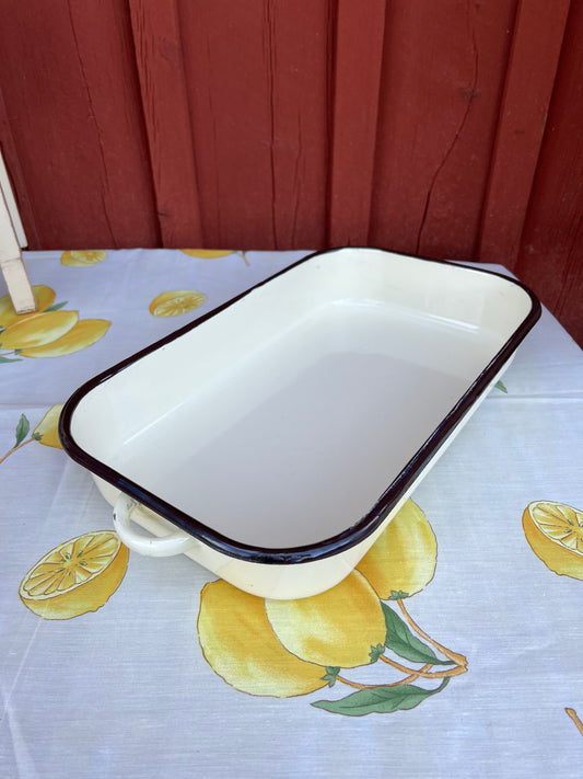 Emaljerad form i ljusgult
