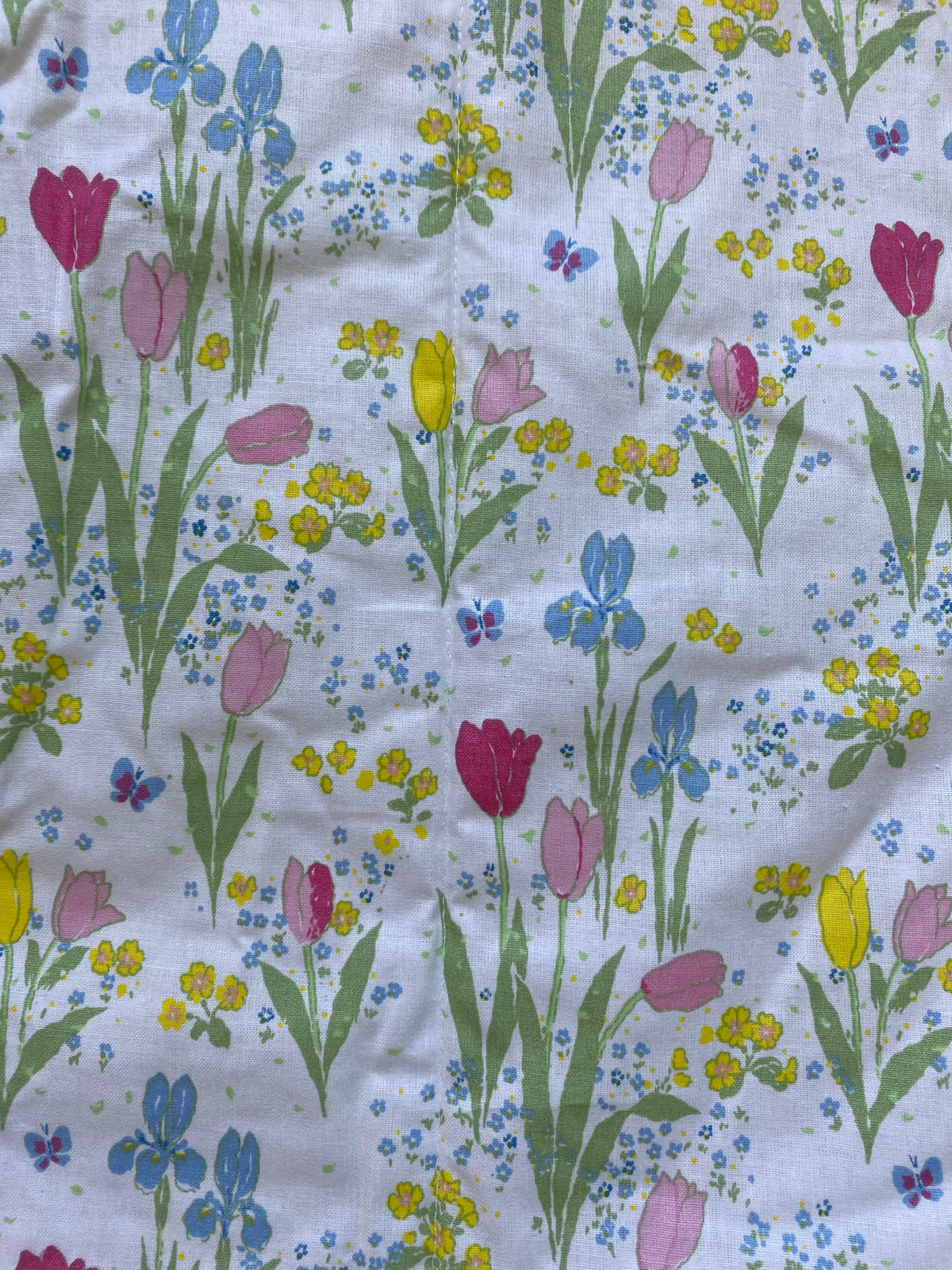 Blommigt täckjackstyg - tulpaner