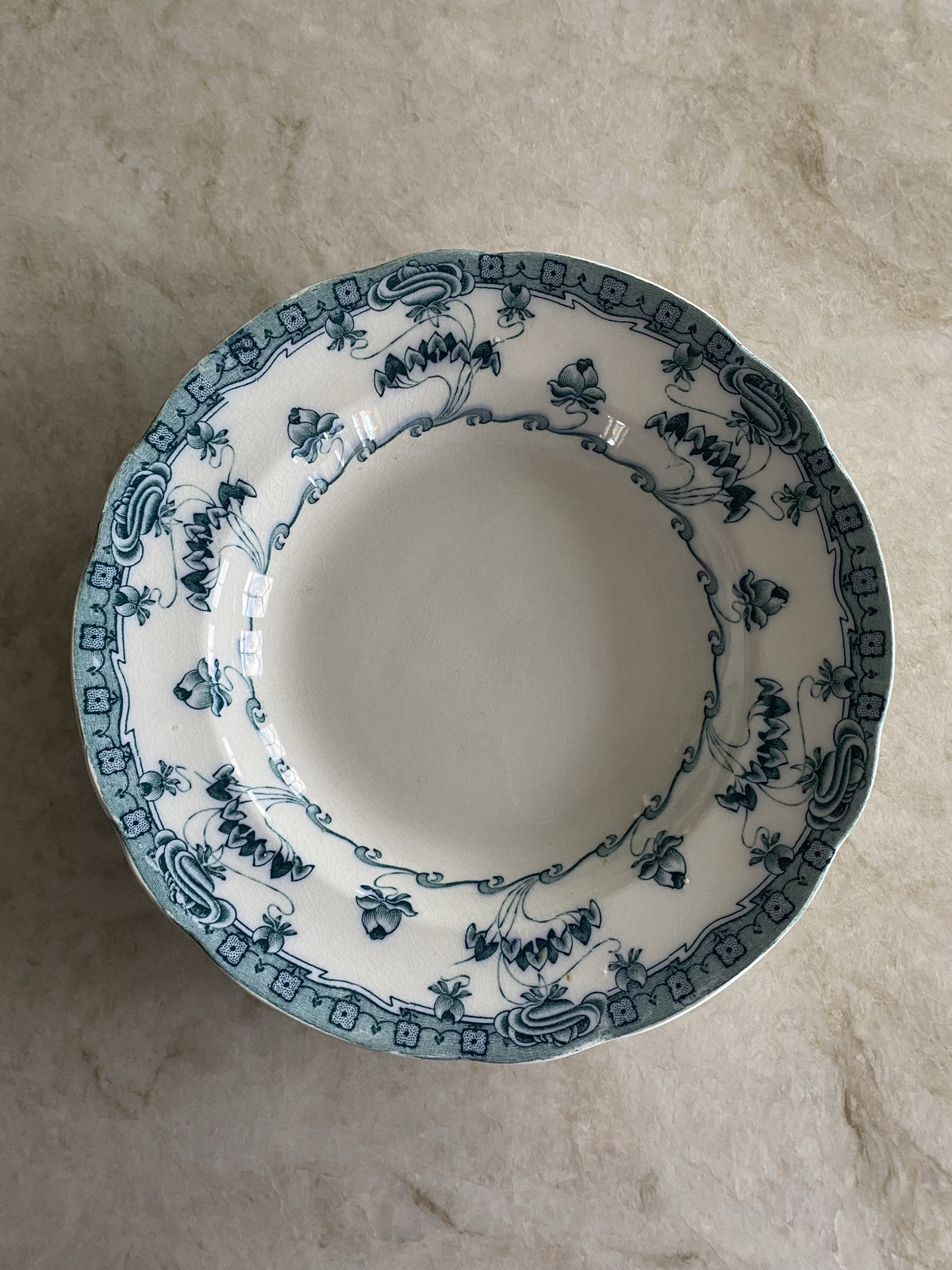 Grönvit djup tallrik - GUSTAFSBERG VENUS
