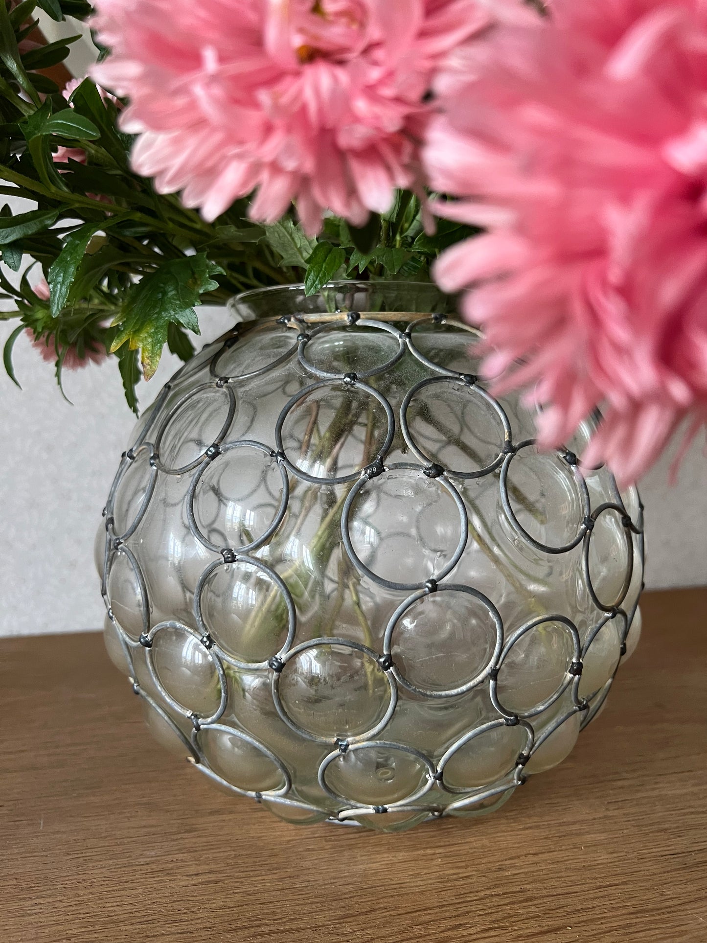 Rund bubbelvas