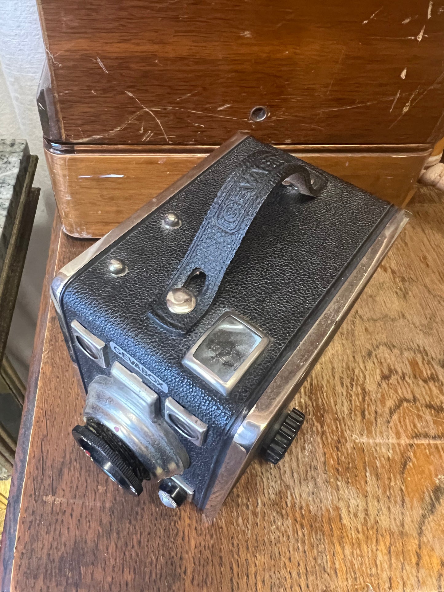 Art deco Camera Gevabox 6x9