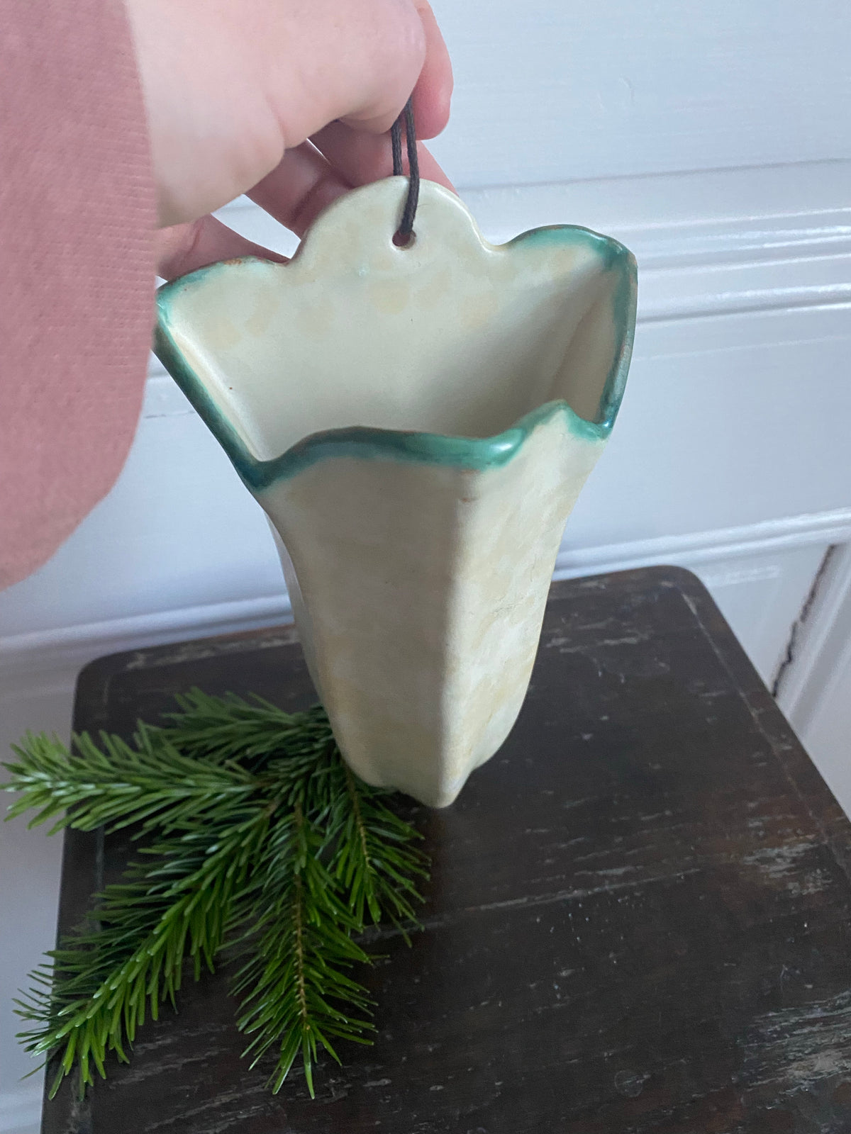 Stor väggvas i beige och grönt - Ekeby