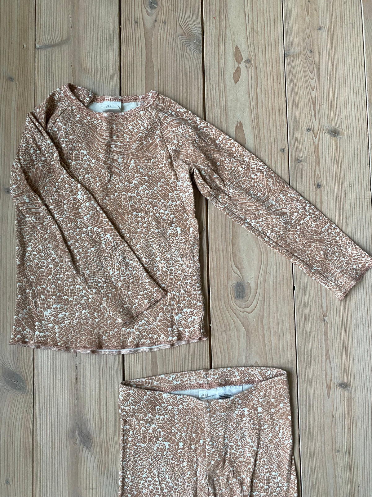 Set i finaste nudefärg H&M i 92