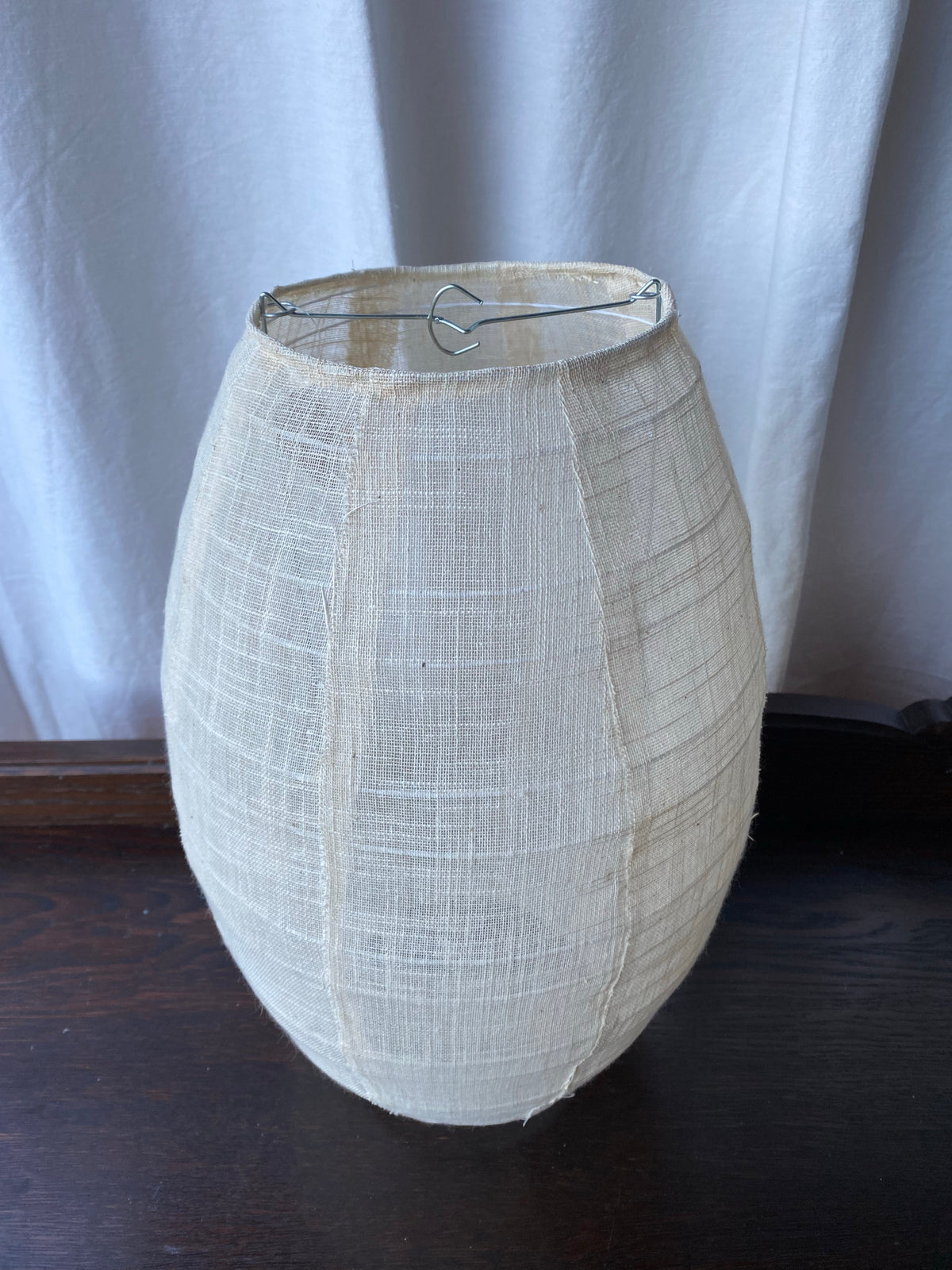 Beige ”lykta” i linne
