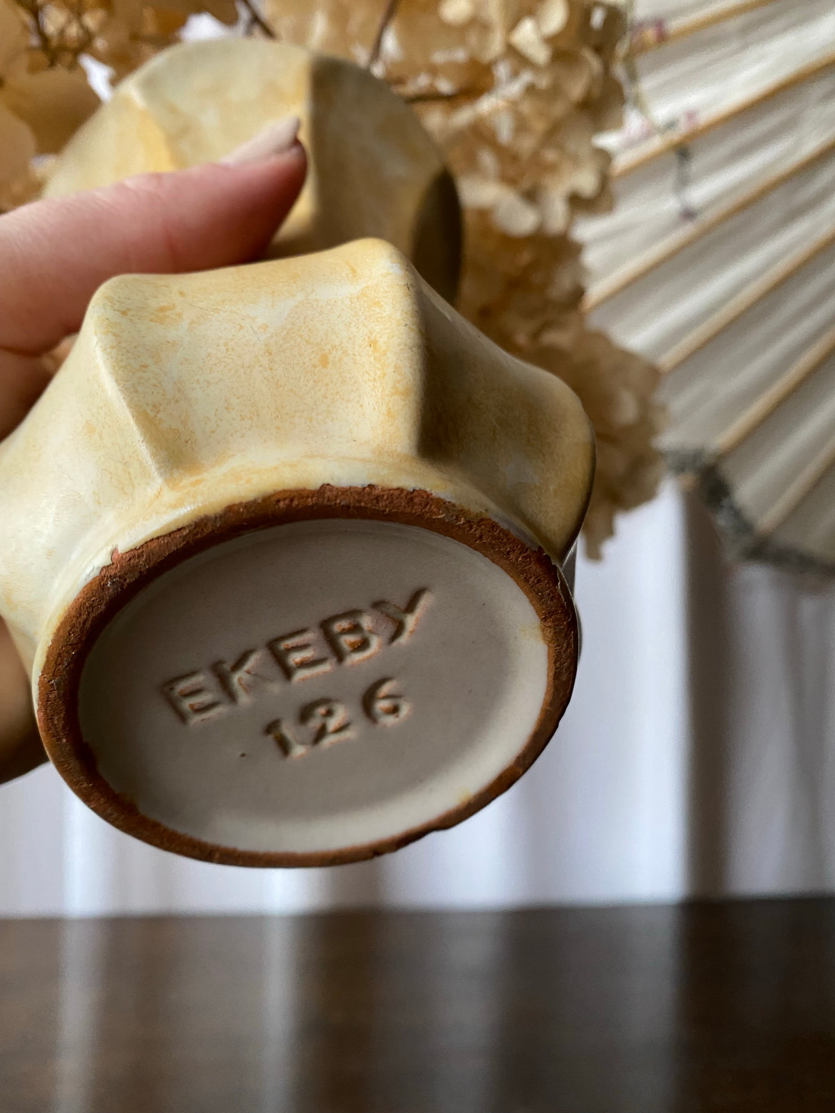 Vas i beige -EKEBY