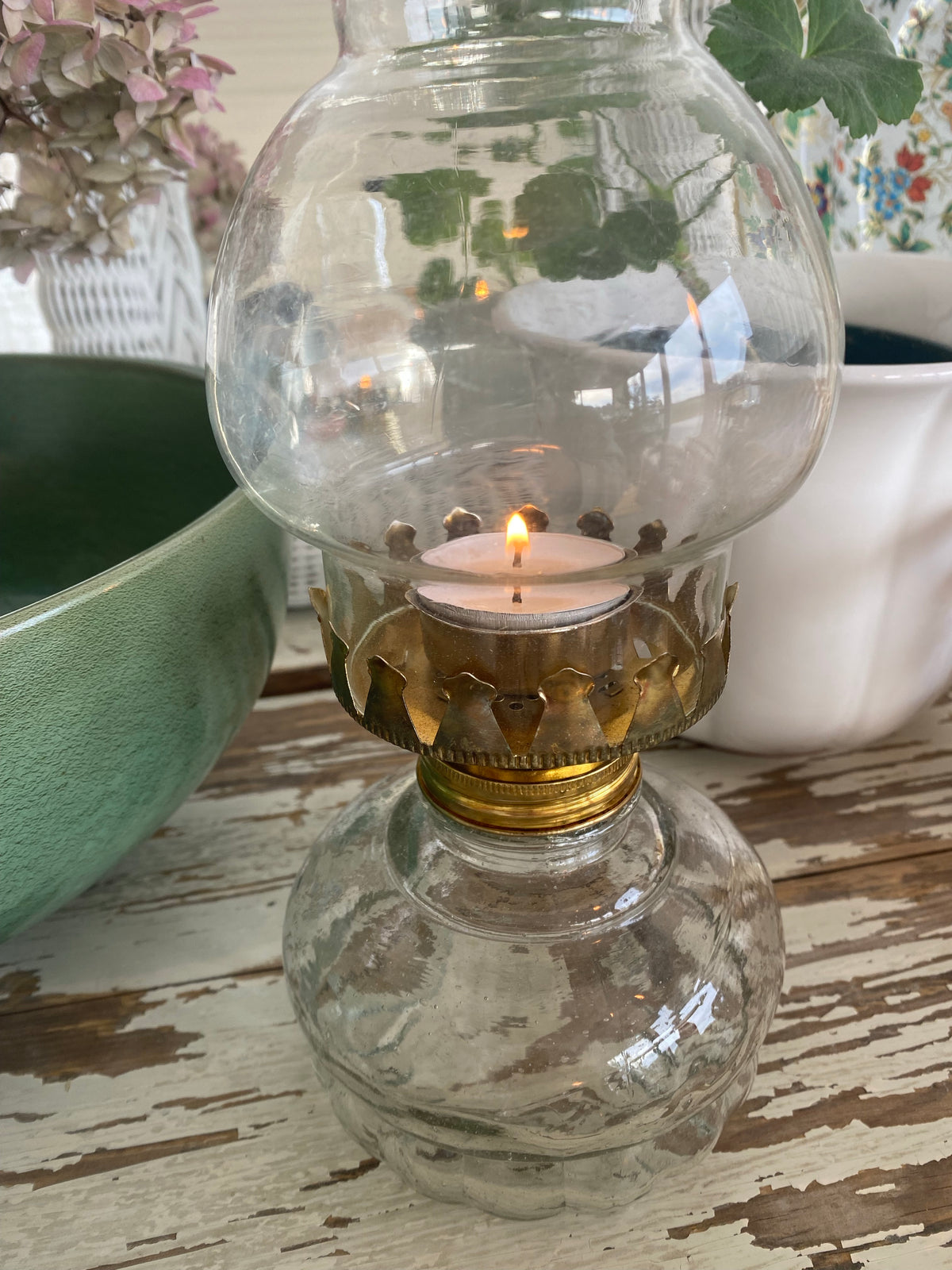 Ljuslykta i glas och mässing